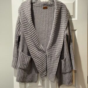 POL Oversized Chunky Cardigan Sweater. Size Small. Color Gray